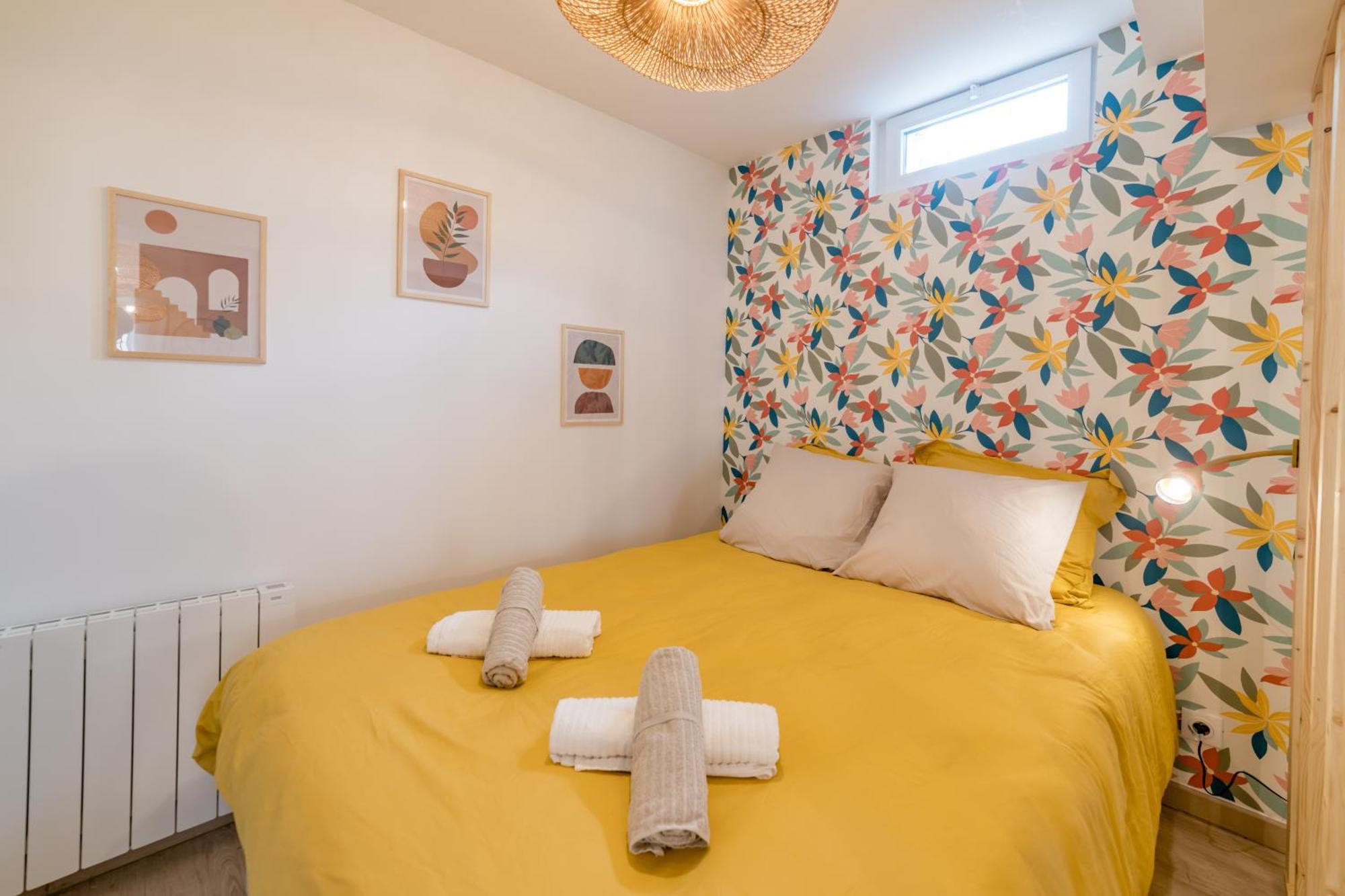 Sollys Apartment Auxerre Bagian luar foto